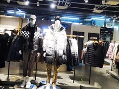 -上品折扣(回龙观店)