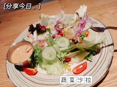 蔬菜沙拉-铁酱披萨(乐清南虹店)