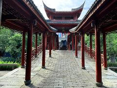 -龙潭水乡
