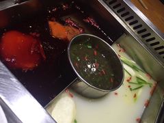 -洪焱重庆老火锅(万福花园店)