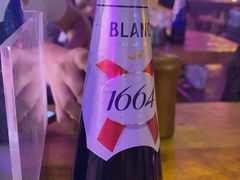 -喜鹊音乐酒馆(西街店)