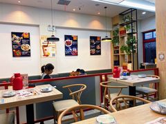 -小鳌陪你小排档·四季小龙虾·田鸡·宵夜(中央第五街店)