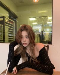 -Hello Lady发型设计