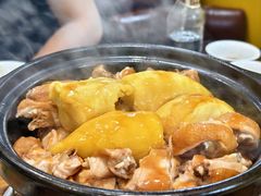 榴莲瓦煲鸡-东川炭炉鸡煲·榴莲瓦煲鸡(广州首店)