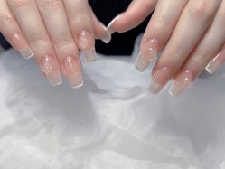 -爱纶美·美甲美睫半永久