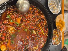-鸿顺老铁锅美蛙鱼府(解放碑店)
