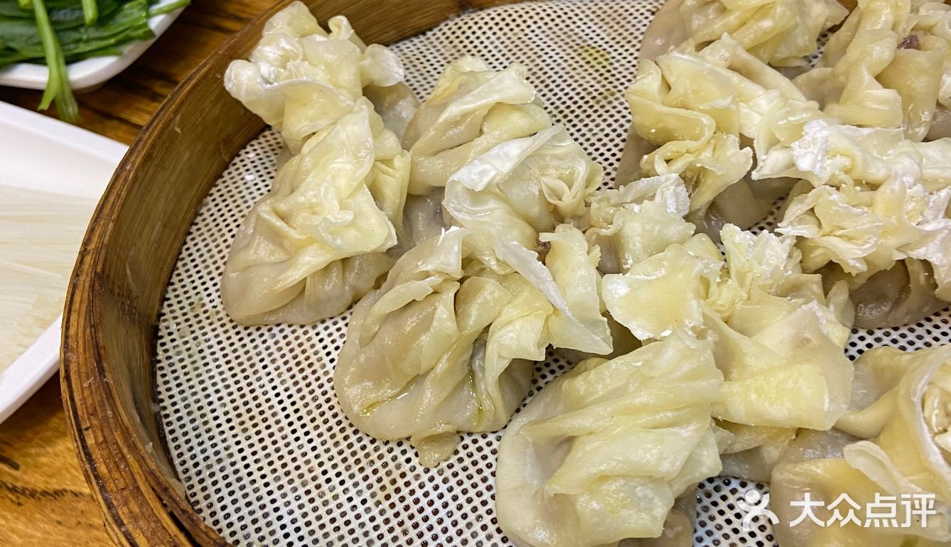 我们吃的火锅 烧烤 味道还可以