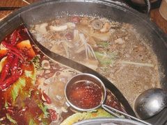 -萍姐火锅·公路夜市(武汉首店)