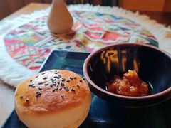 餐前面包配自制辣椒酱-Tajine Moroccan塔金摩洛哥中东餐厅