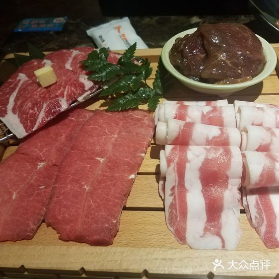 韩舍韩国烧烤特色餐厅(泛悦汇·KA街店)