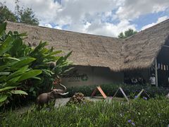 -大象粑粑造纸公园