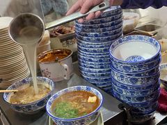 -叶新小吃店(来凤小区总店)