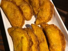 -爆炸头阿姨小四川正宗川味小吃(无任何分店)