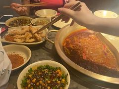 -小龙坎火锅(湖滨银泰in77店)