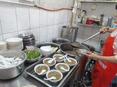 -赵姐猪耳朵饭店