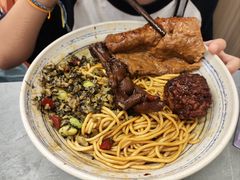 -梅溪·小伙子干挑面(安吉总店)