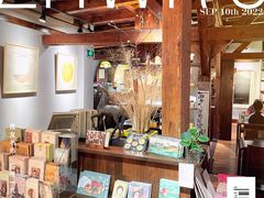 -良友书坊(安徽路店)