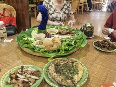 -沐毫傣泐云南菜孔雀宴•手抓饭傣味烧烤(曼听公园店)