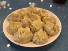 薄皮包子-乡村馕坑肉·烧烤·新疆菜·本地人更爱吃(阿勒泰首店)