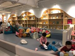 -Ours树朵家亲子餐厅(远策中心店)