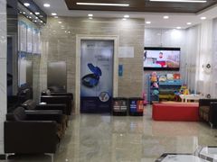 -茂菊口腔连锁(浦东南路店)