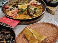 -CRAZYONES西班牙海鲜饭(上海美罗城店)