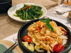 青柠汁无骨凤爪沙拉-美奈小馆·东南亚菜(福田星河COCO Park店)