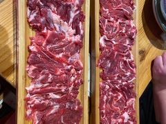 -野山舂·贵州现舂酸汤火锅(鸿通城店)