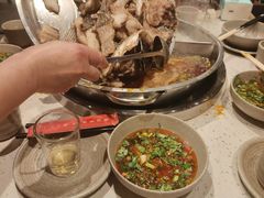 -肖肖酸萝卜鱼火锅(总店)