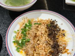 -三江两海老火锅(北京首店)