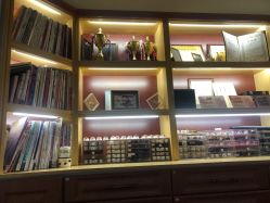 -沫儿·美甲美睫·半永久·皮肤管理