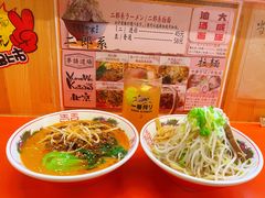 -拉面莊夢語＆中华料理八椿