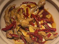 口味鸡爪-费大厨辣椒炒肉(高铁吾悦广场店)