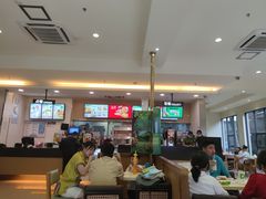 -德克士(呀诺达店)