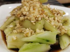 蒜泥黄瓜-红棚子肚绷·徐州烧烤(南京店)