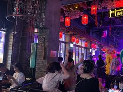 -喜鹊音乐酒馆(西街店)