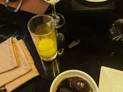 -宝利来国际大酒店-凤凰阁旋转餐厅