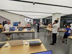 -华为授权体验店(华强北电子广场)