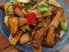 -六禾熏酱小酒馆·东北菜(海甸岛店)