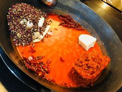 -星鸿社重庆老火锅(燃灯寺分店)