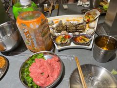 -围炉肉舍•炭烤活鳗•丹东海鲜烤肉(步行街店)