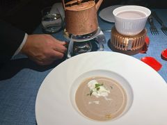 -弦月窗LUNETTE BY AMANDA(复兴路店)