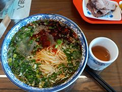 -吾穆勒蓬灰牛肉面·清真(中海河山郡店)