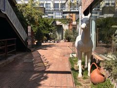 -东郎电影创意产业园(郎家园店)