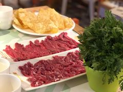 -花田煮鲜牛肉火锅(钟楼众汇店)
