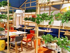 -渝信川菜 · 川味家常菜(财富购物中心店)