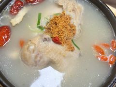招牌滋养参鸡汤-长顺参鸡汤店(西塔总店)