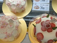 -花花卷卷·鲜食蛋糕(静安久光百货店)
