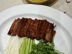 -品悦酒店(三林古镇店)
