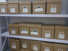 -安东易迷你自助仓储寄存仓库(草桥店)